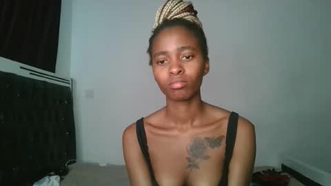 hottie_mistie online show from May 26, 10:54 am