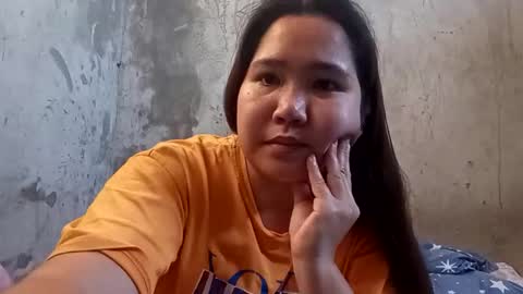 hottiecum27 online show from April 18, 2:13 am