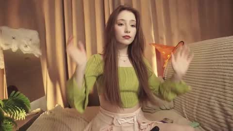 hottpeachh online show from November 1, 5:01 pm