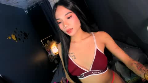 Hi i am Jane half vietnamese and half pinay and would like to meet good person here XOXO online show from May 26, 7:20 pm