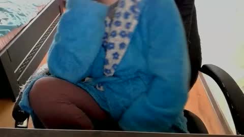 hotty_mary online show from April 22, 12:34 pm