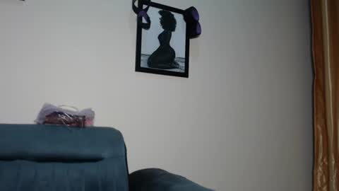 juicy online show from July 10, 5:12 am