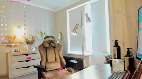 Susan online show from March 28, 10:16 am