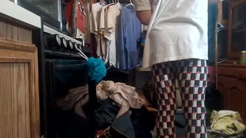 houndmefromhell online show from December 2, 10:56 am