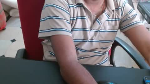Cute Boy with Awesome Cock. online show from May 2, 7:03 am