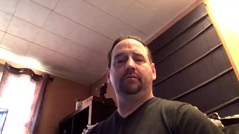 Snapshot of hpoker chatting on January 3, 1:02 pm hpoker online show from January 3, 1:02 pm