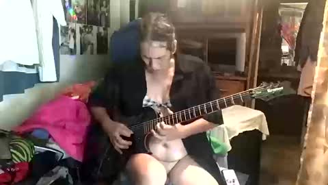 Hubert Cumberdale online show from October 20, 6:57 pm