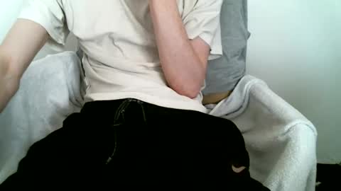 Keanu online show from February 12, 1:58 pm