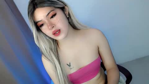 Yhanie online show from October 7, 11:34 pm