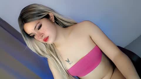 Yhanie online show from October 5, 11:01 pm