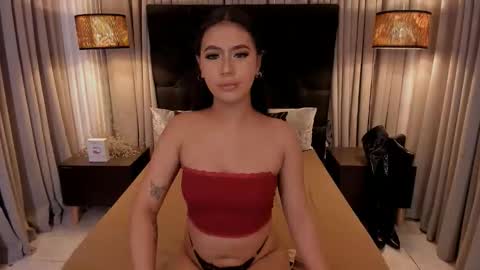 Snapshot of hugeirish2003 chatting on October 20, 10:48 pm Irish online show from October 20, 10:48 pm