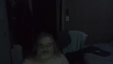 lonely huggy bear online show from April 13, 9:57 am