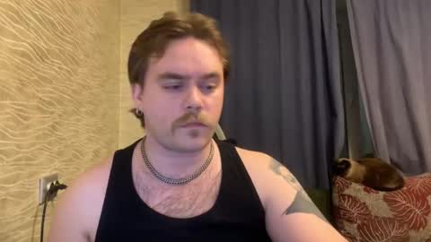 Hugo online show from March 4, 7:11 pm