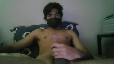 hulkyking1812000 online show from December 18, 7:20 pm