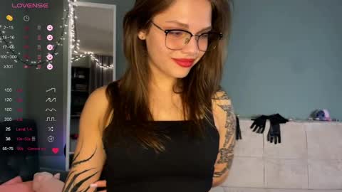 Jess online show from April 29, 5:30 pm