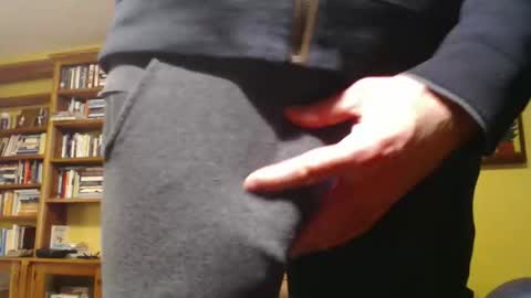 Big uncut cock dripping online show from January 13, 12:51 am