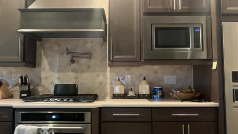 hungkingg22 online show from October 11, 5:38 pm