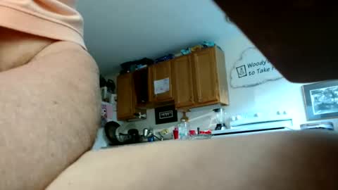 hunglikeahorse063790 online show from May 12, 10:52 pm