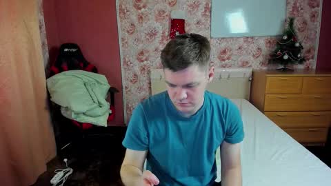 Nancy and Robert online show from December 22, 4:19 am