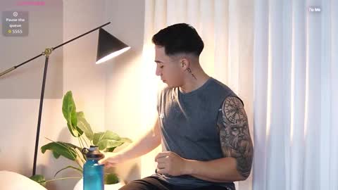 hunk_ryan online show from October 29, 12:07 pm