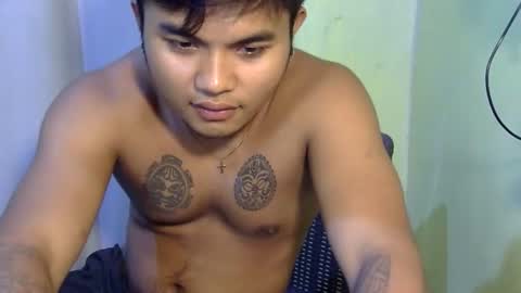 hunkyzeus online show from November 25, 1:21 pm