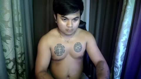 hunkyzeus online show from July 2, 3:28 pm