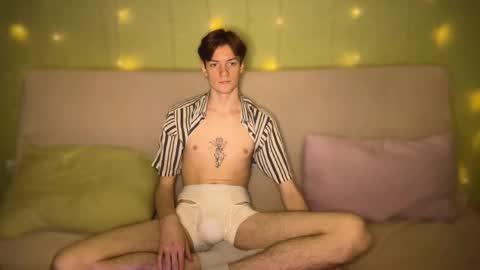 Snapshot of hunterrxxxhunter chatting on January 31, 3:33 pm Hunter online show from January 31, 3:33 pm