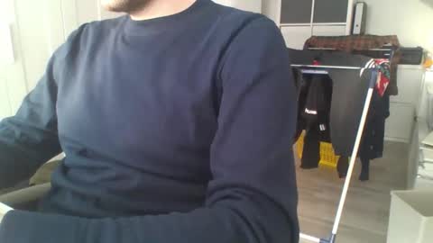 hunting_007 online show from January 11, 1:50 pm