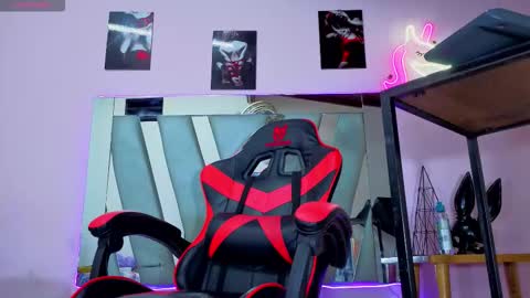 kelvis online show from January 17, 6:56 am