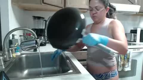 ShortStuff online show from March 5, 5:00 pm