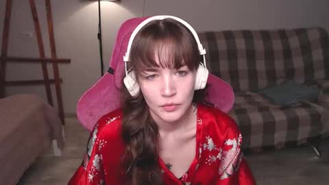 elisabeth online show from November 6, 2:09 pm