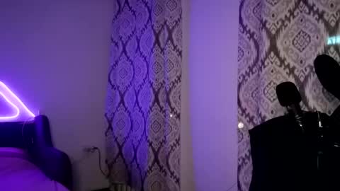  narcissus online show from January 25, 7:07 pm