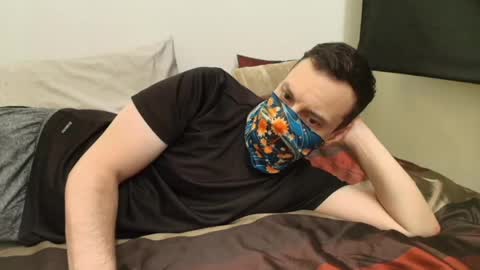 i o ro online show from March 24, 9:26 am