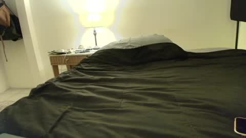 i o ro online show from April 30, 5:45 am