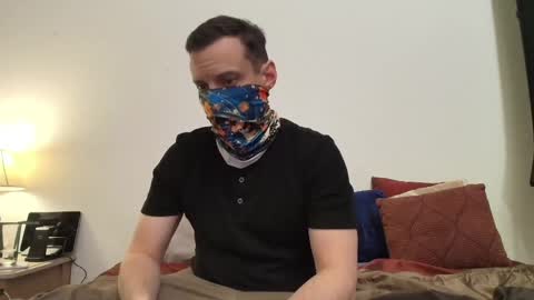 i o ro online show from March 17, 8:19 am