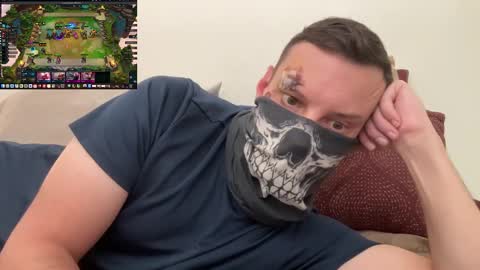 i o ro online show from October 31, 5:19 am