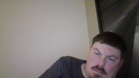 iaguy0587 online show from July 4, 4:16 am
