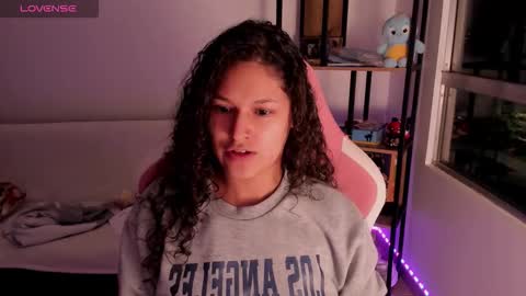 On instagram Imm  NikkiHelp me reach 100 likes online show from February 17, 6:56 am