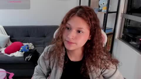 On instagram Imm  NikkiHelp me reach 100 likes online show from April 15, 2:37 am