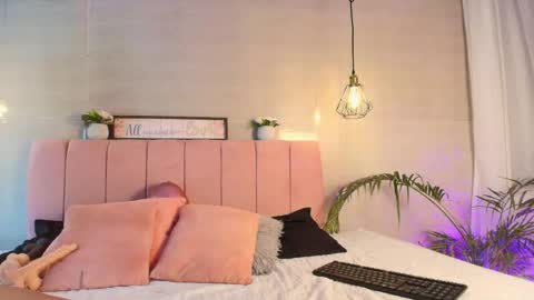 sofi online show from December 2, 7:23 pm