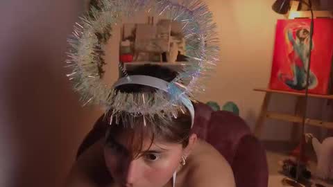     online show from October 27, 9:37 pm