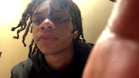 iamadielpr online show from November 25, 6:34 am