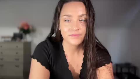 Crystal online show from September 23, 5:30 pm