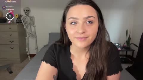 Crystal online show from February 13, 4:28 pm