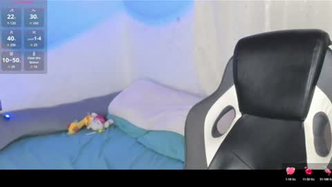 Lara online show from July 3, 8:57 pm