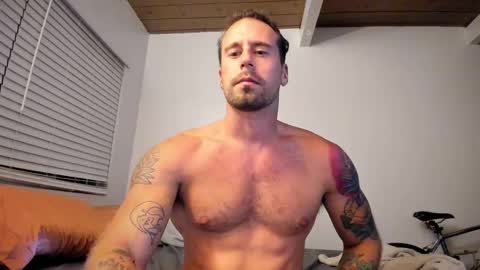 Iamtarzan91 online show from November 1, 5:17 am