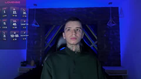 IAN CASTILLO online show from March 17, 11:15 am