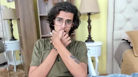 ibratxandy online show from January 6, 7:07 pm