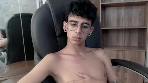 ibratxandy online show from April 22, 11:23 pm