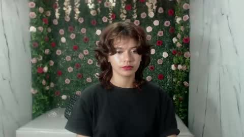 ice_199 online show from November 3, 9:49 pm